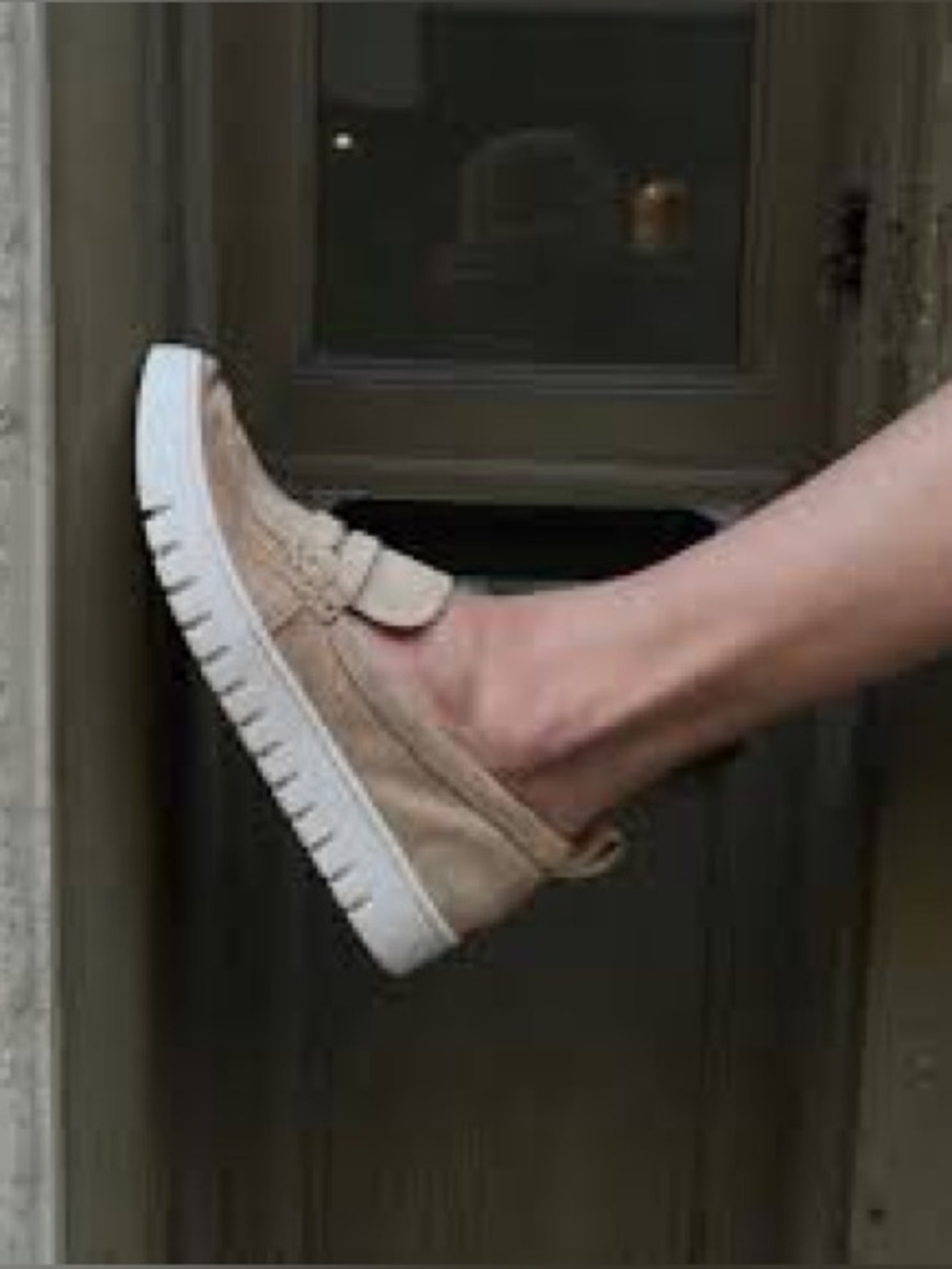 Vionic /Tan Suede Uptown Loafer Chunky White Platform - Sz. 8.5